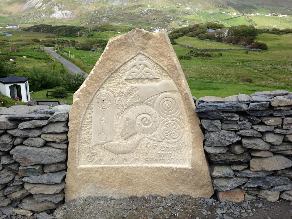 Shashas Apartment Gleanndobhar Glencolumbkille Exterior photo